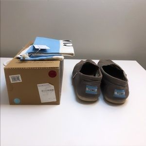 Grey/Brown TOMS